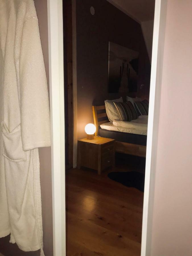 Bed and Breakfast Sjoeborg Saeng & Bassaeng Munka-Ljungby Exterior foto